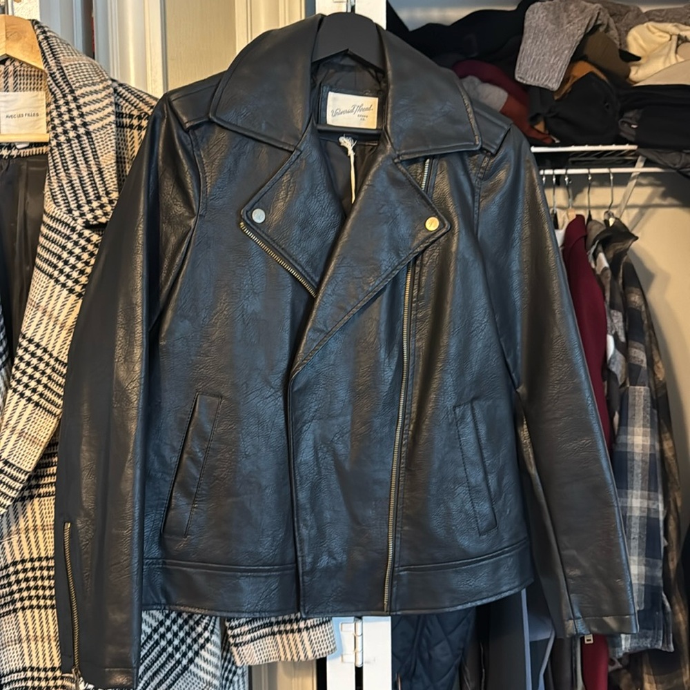 Black Jacket with zipper - New with tags